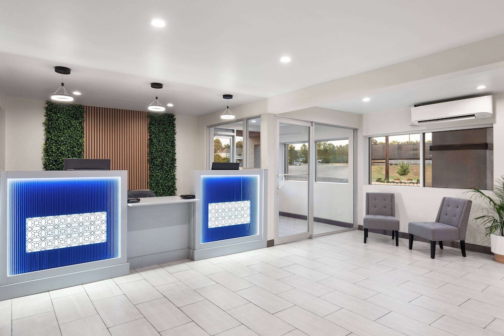 Baymont by Wyndham Dothan 3/48