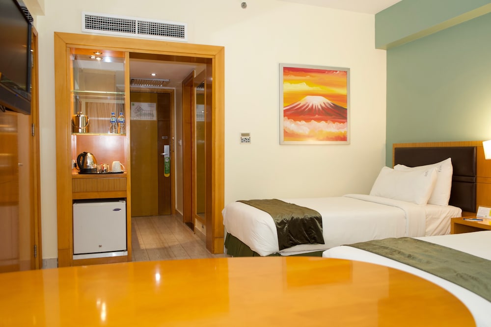 Holiday Inn Dar Es Salaam City Center 27/76