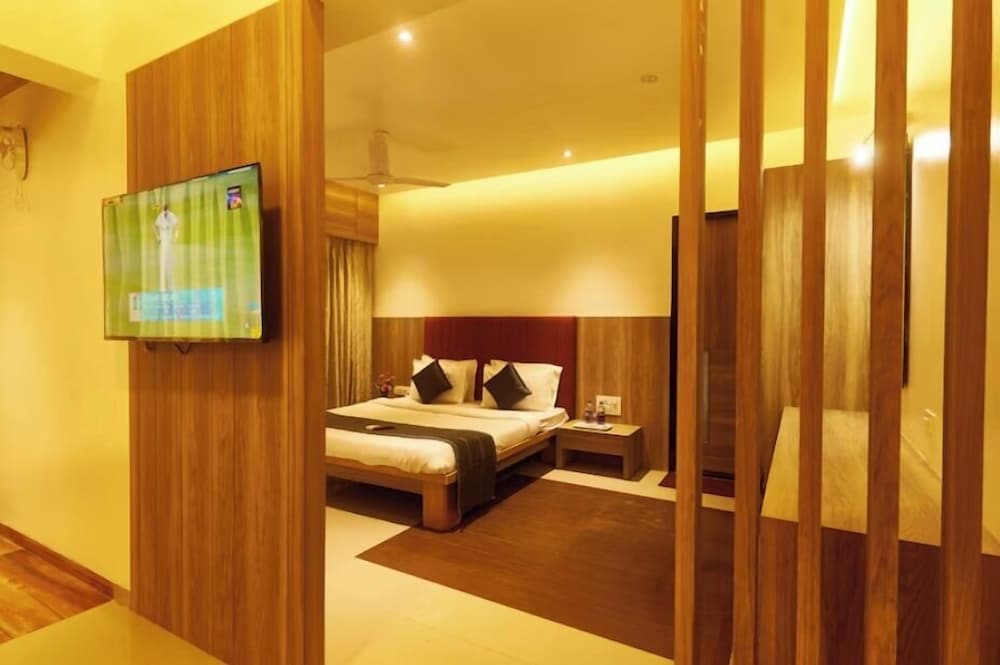 Hotel Anand Heritage 30/53