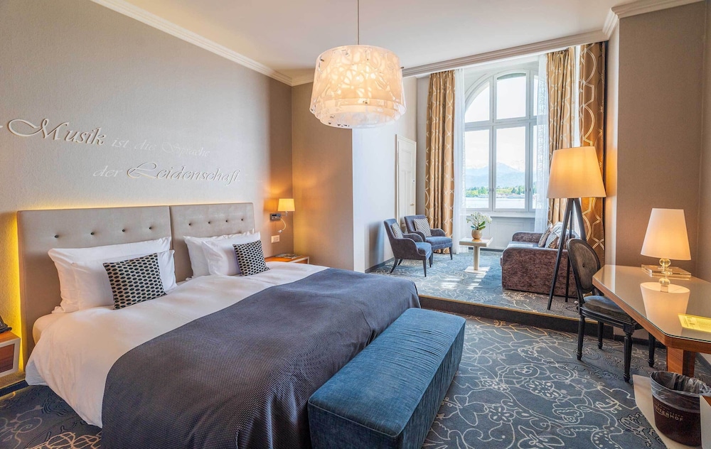 LIFESTYLE, JUNIOR SUITE
