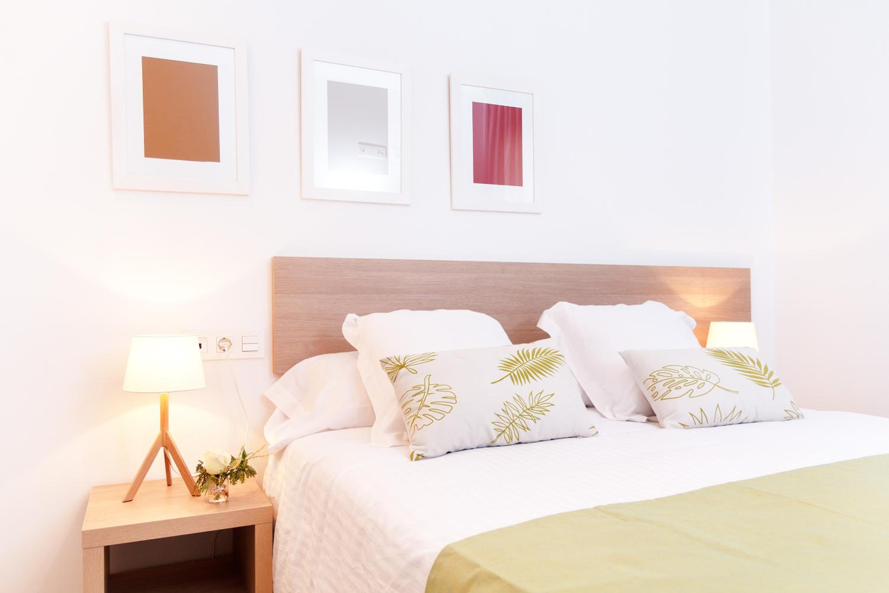 Feelathome Plaza Apartments 13/51