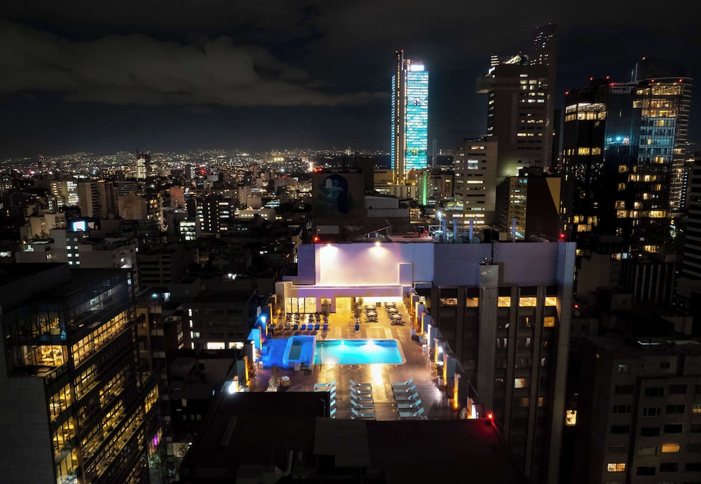 Galeria Plaza Reforma 6/69