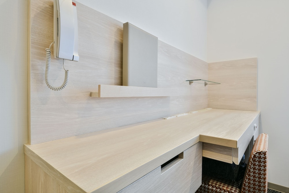 Vessel Inn Chiba Ekimae 49/50