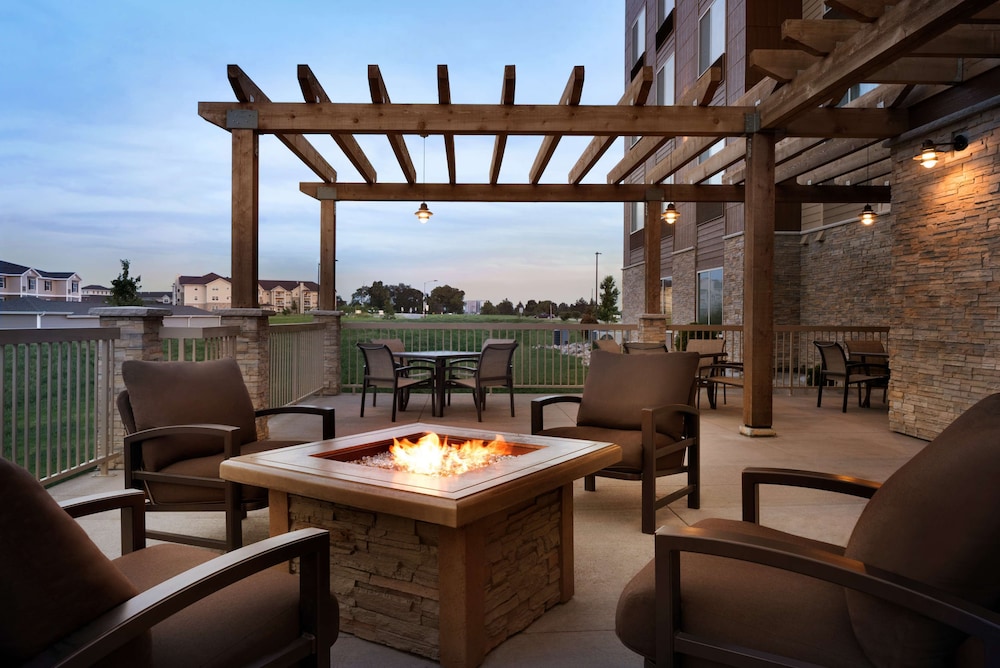 Country Inn & Suites by Radisson, Indianola, IA 23/29