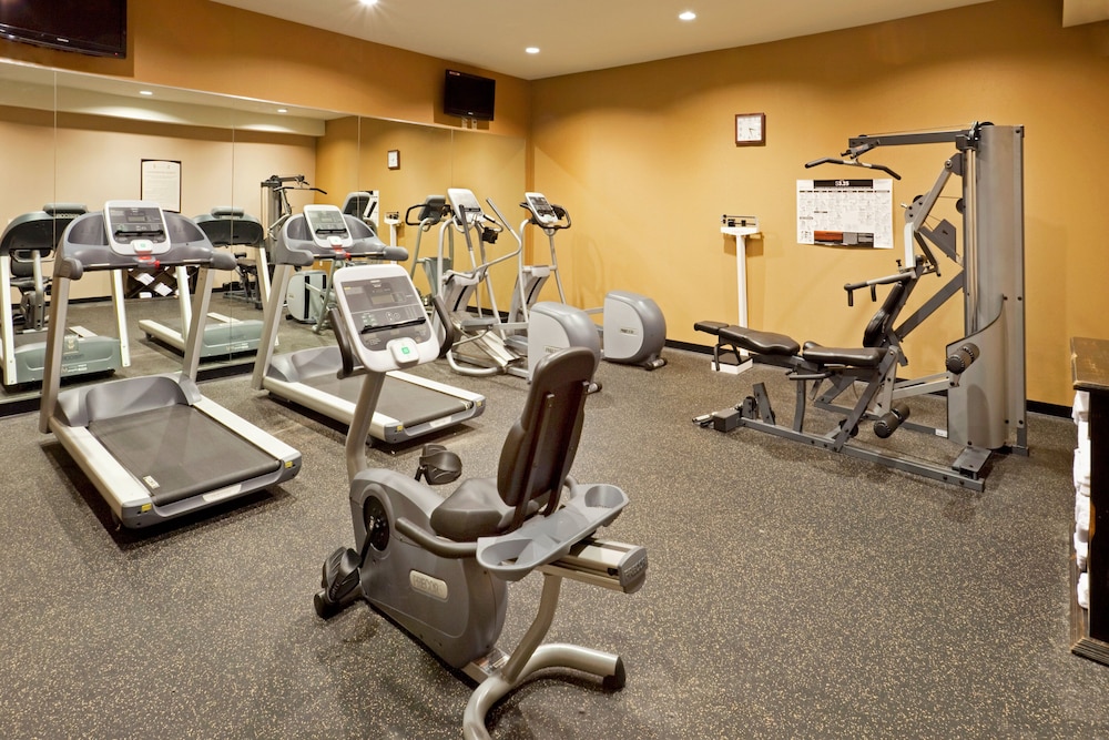 Staybridge Suites Dfw Airport North 37/75