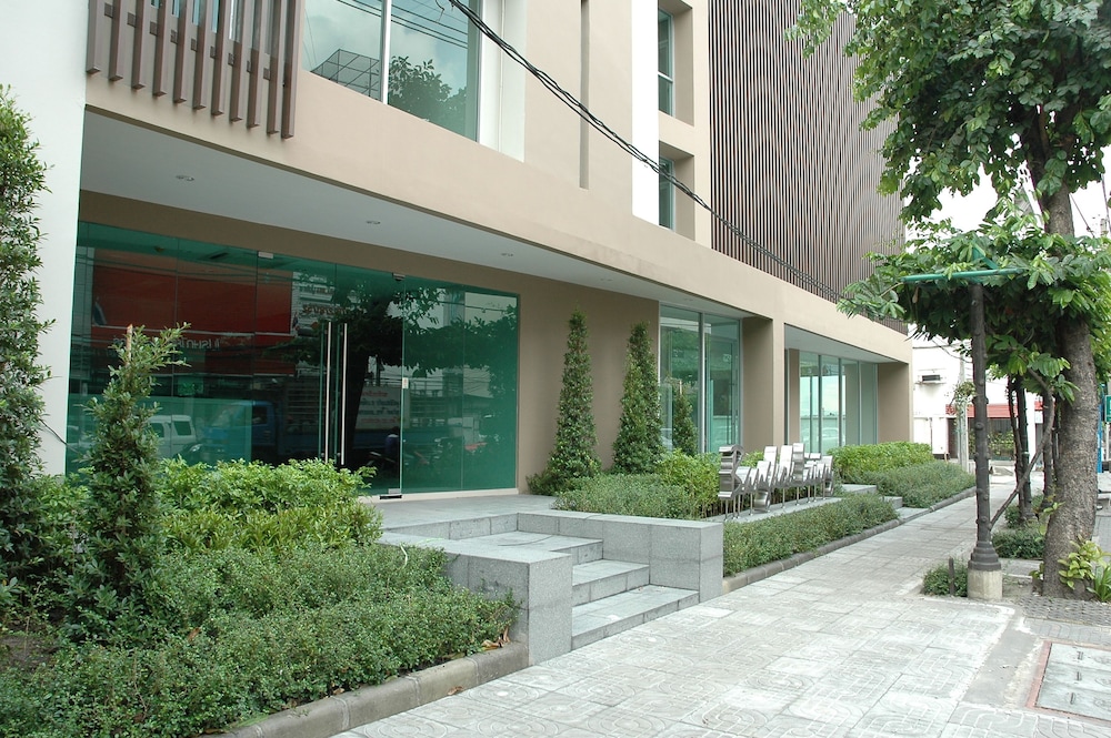 BANGKOK LIVING 11/39
