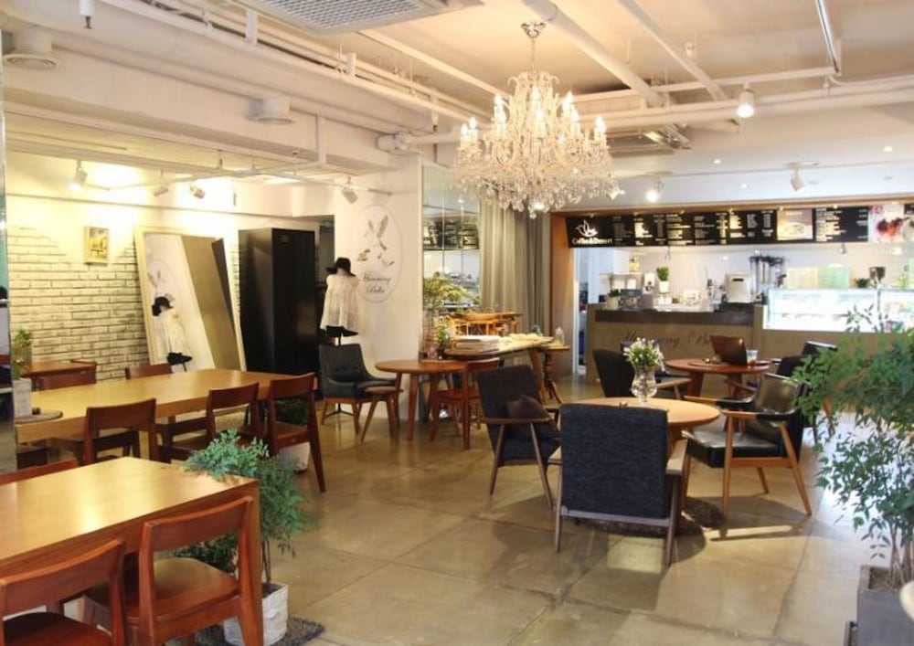 Hotel The Designers Hongdae 64/80