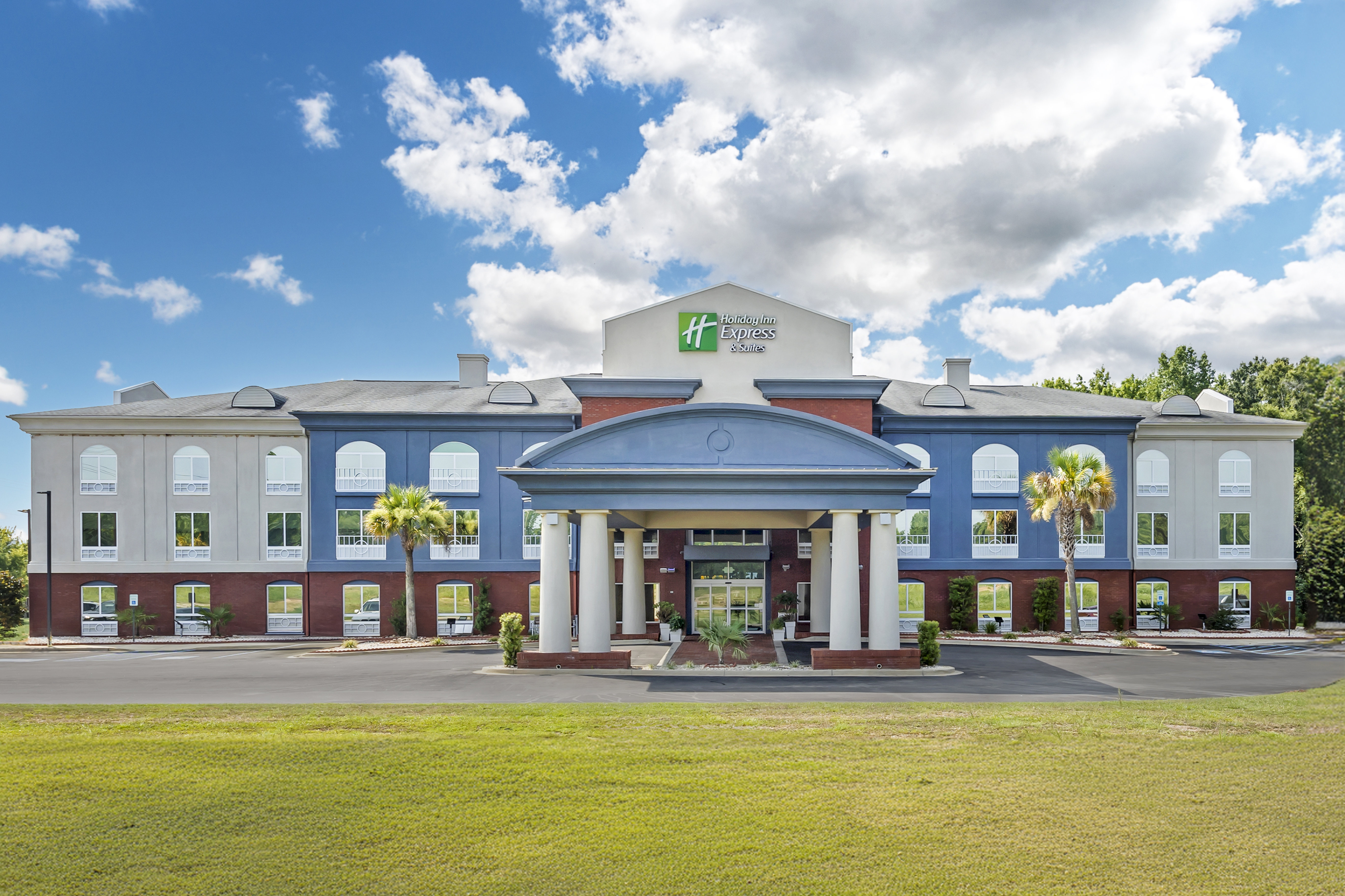Holiday Inn Express Hotel And Suites Camden I20 Hwy 521 6/54