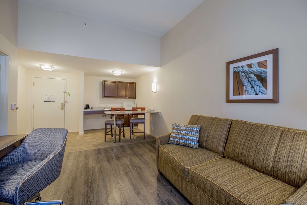 Hampton Inn Waterville 36/55