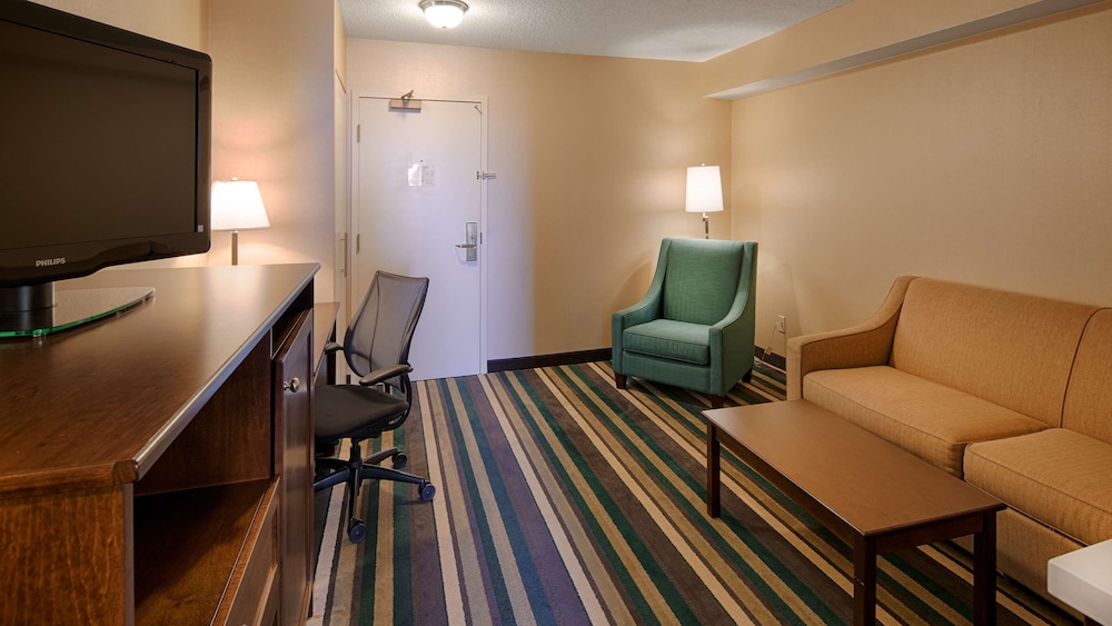 Best Western Plus Winnipeg Airport Hotel 28/45