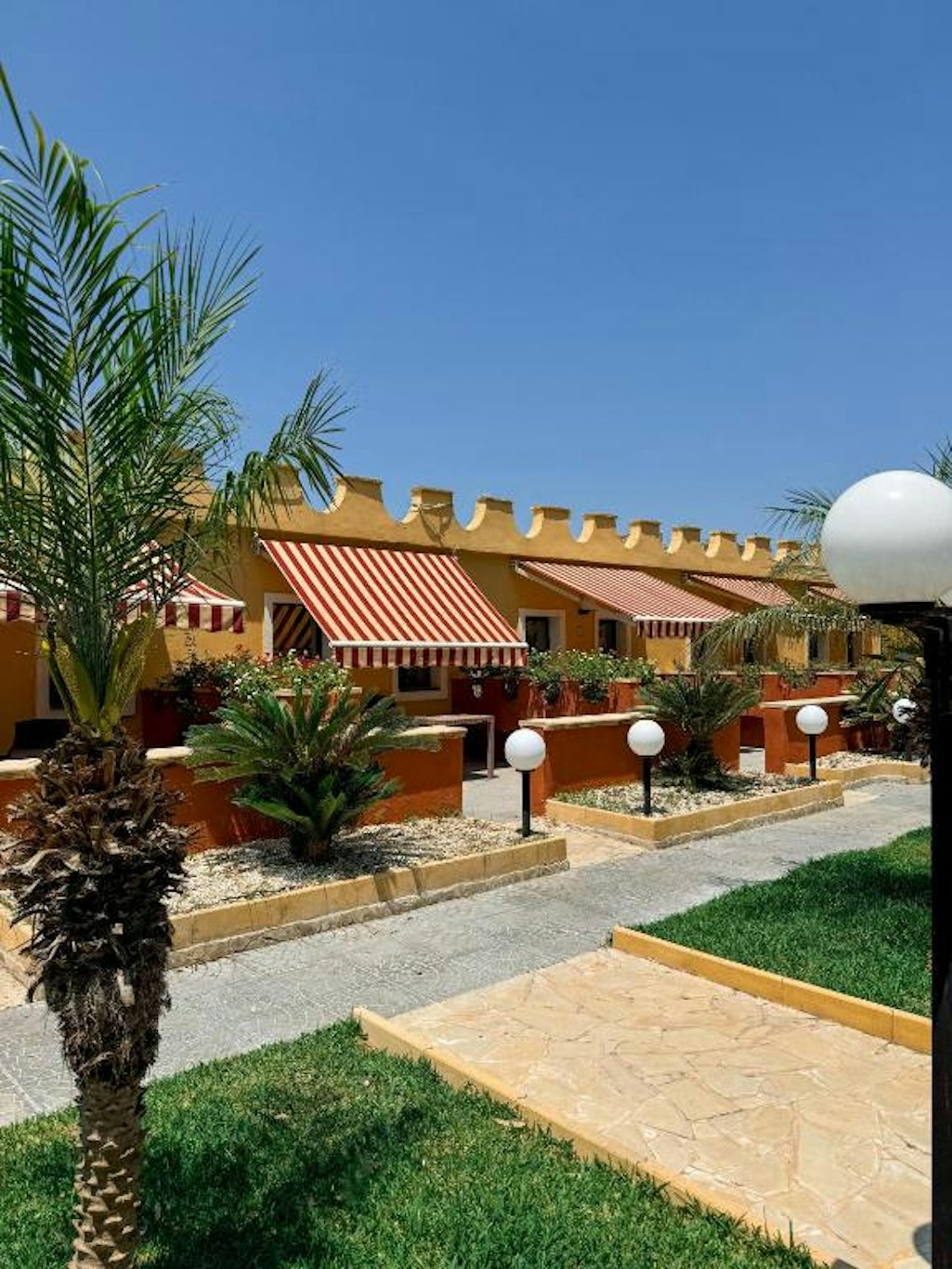 Costa del Sole Beach Club 21/26
