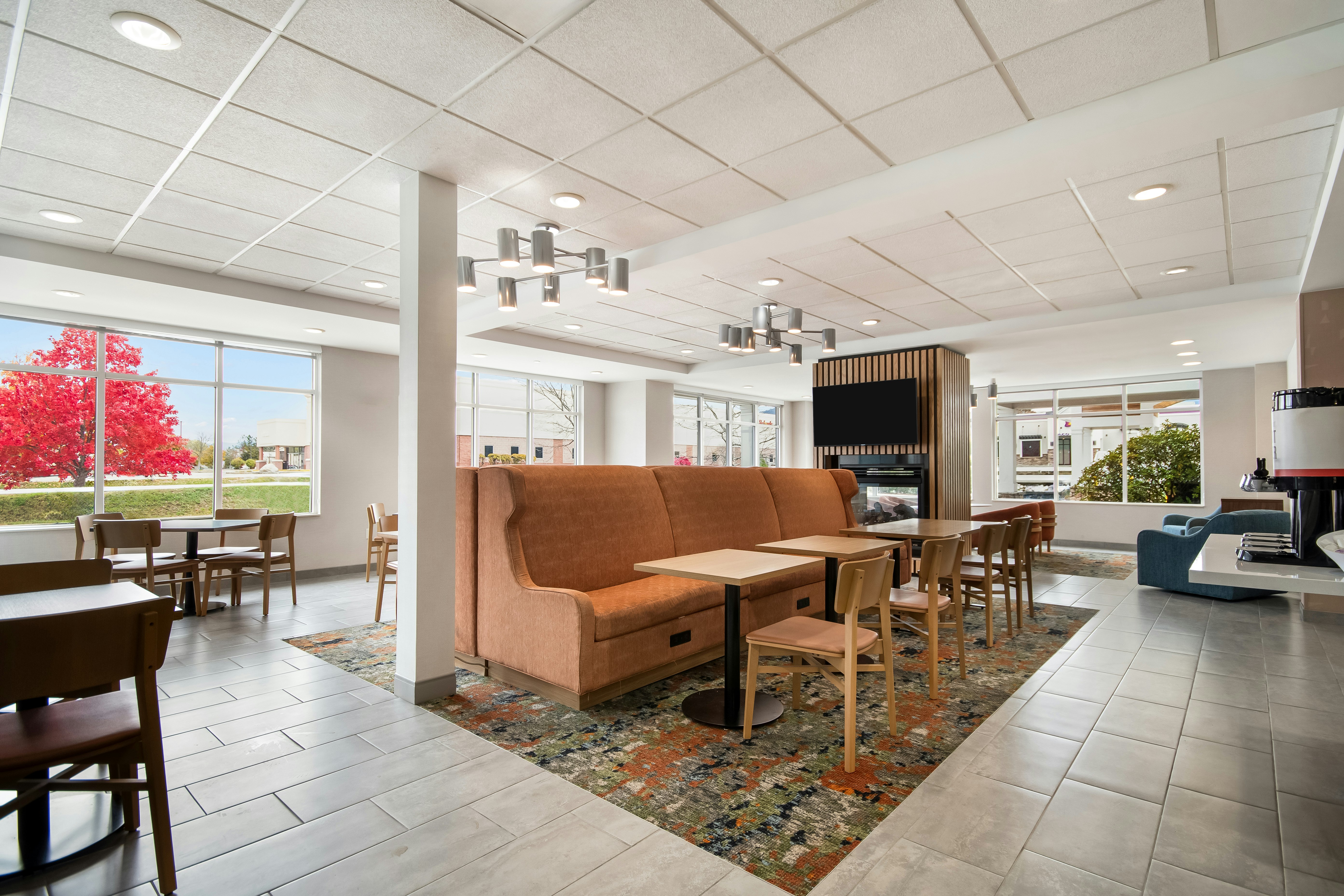 Hampton Inn Rutland 8/28
