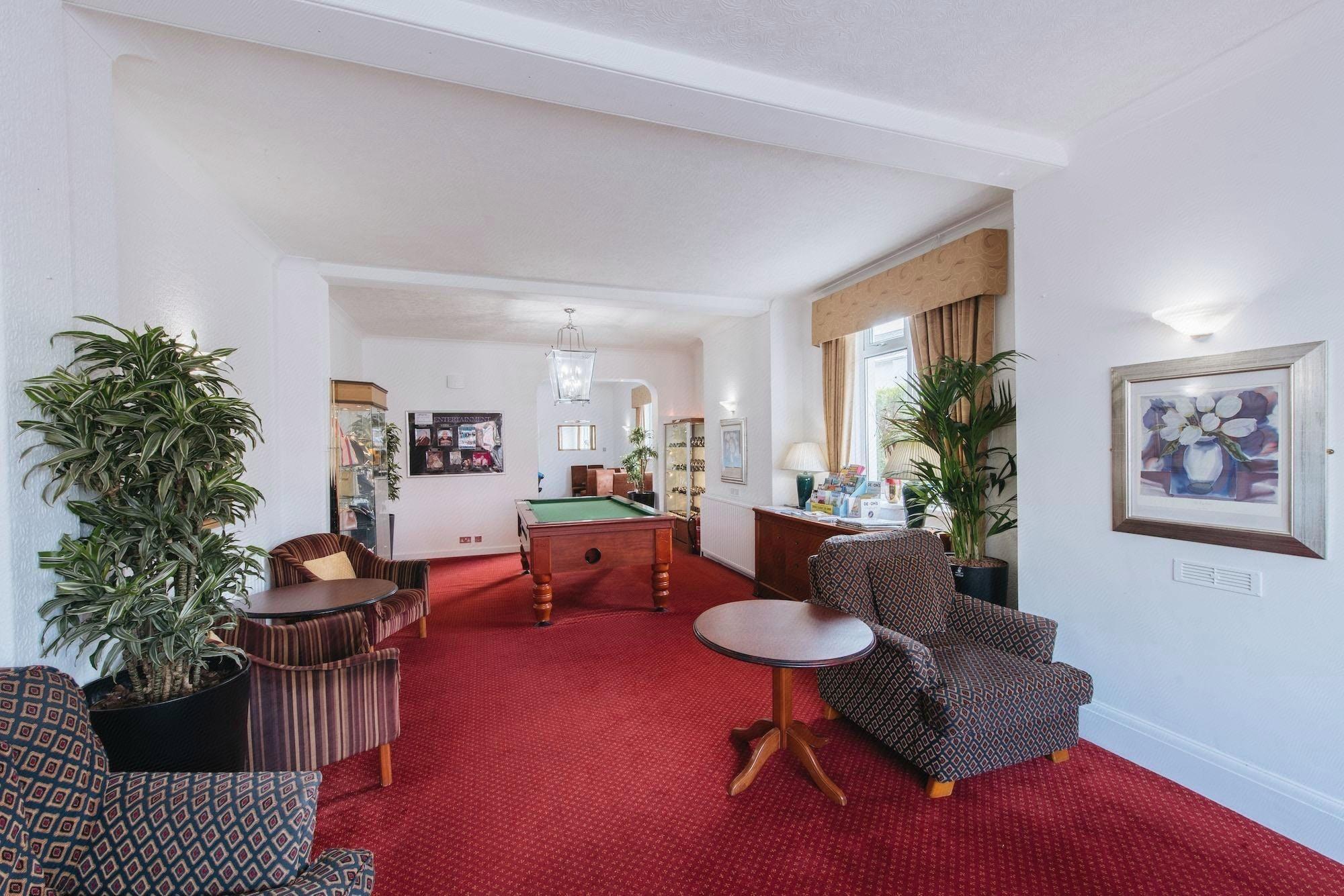 The Queens Hotel 16/27