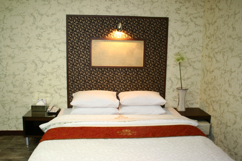 Hotel Amour Symphony 21/49