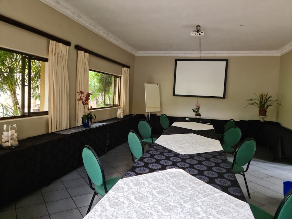 Fairway Guest House 31/50