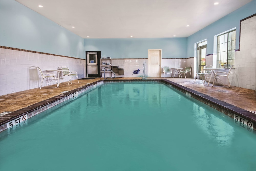 La Quinta Inn & Suites by Wyndham Austin - Cedar Park 5/52