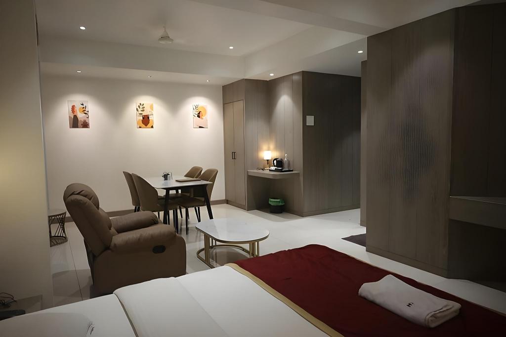 Hotel Sangam 26/42