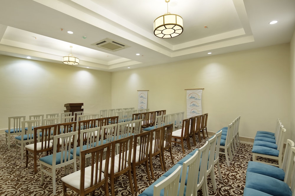 Alba Resort Hotel 33/50