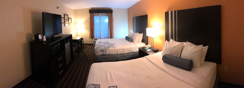 Best Western Plus Bass Hotel & Suites 6/22