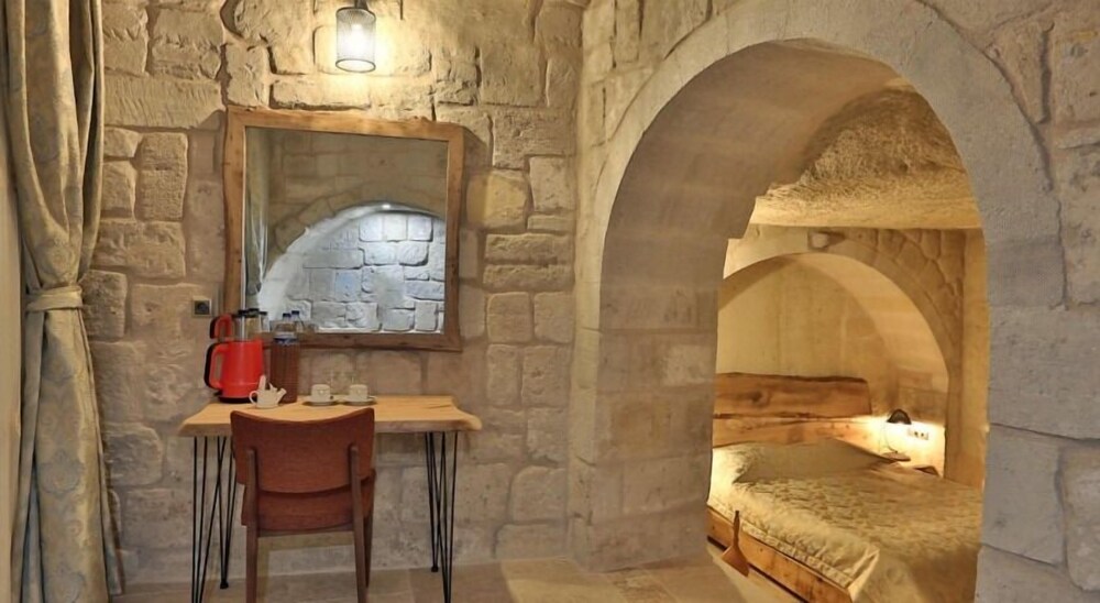 Mahzen Cave Hotel 23/55