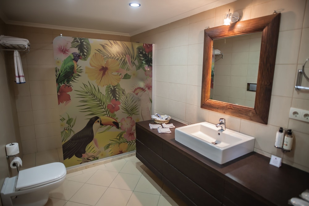 Casa dell Arte Hotel of Arts and Leisure 54/55