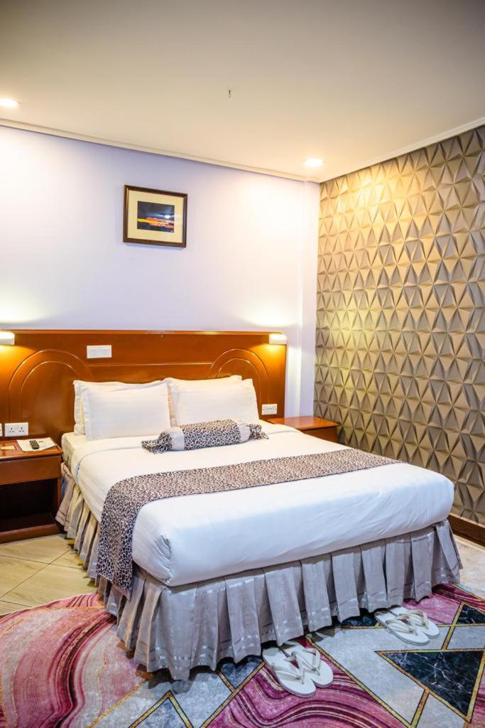 Standard, Double Bed