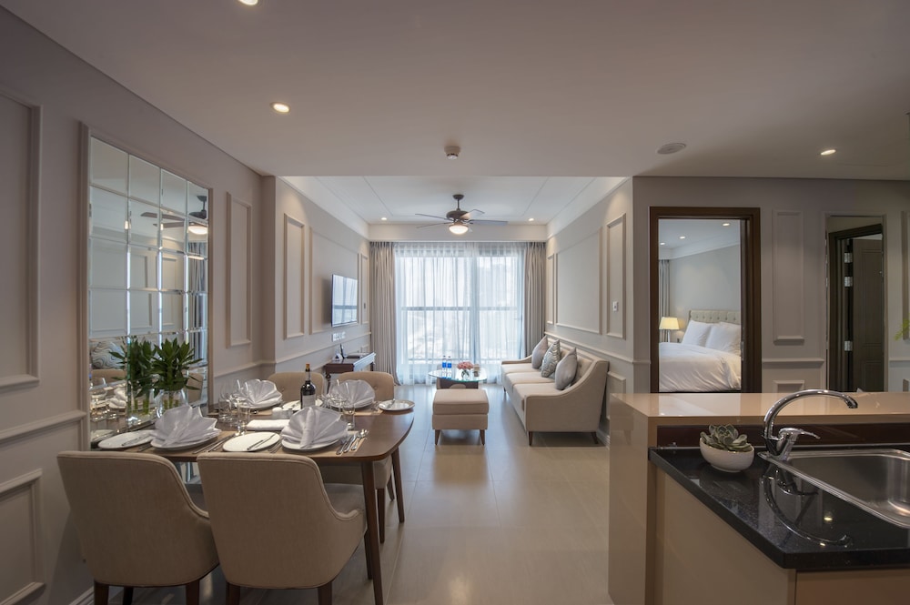 Altara Suites Da Nang 31/50