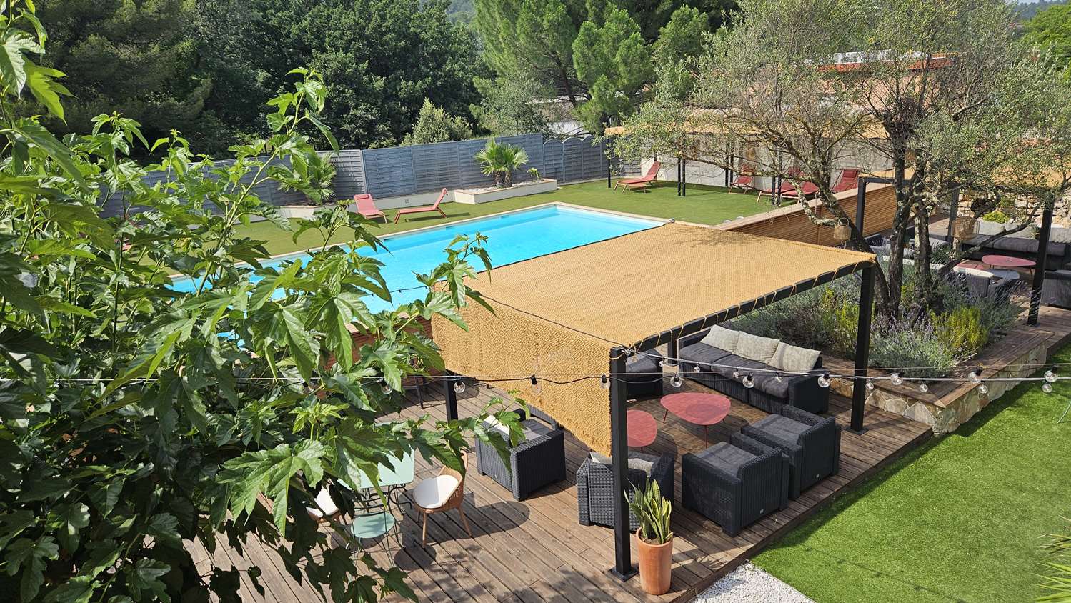 Best Western Les Portes de Provence 20/21