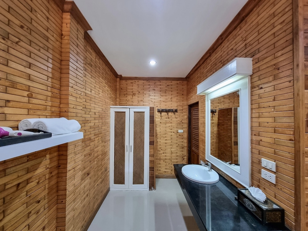 Phuvara Boutique Aonang 61/75