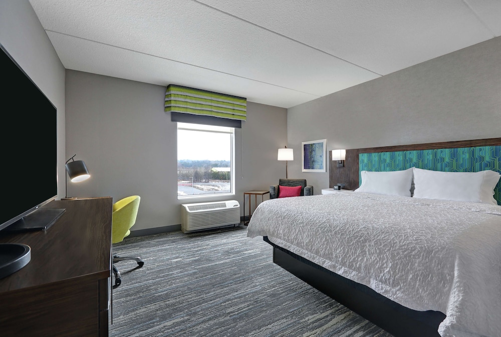 Hampton Inn Peterborough 13/40