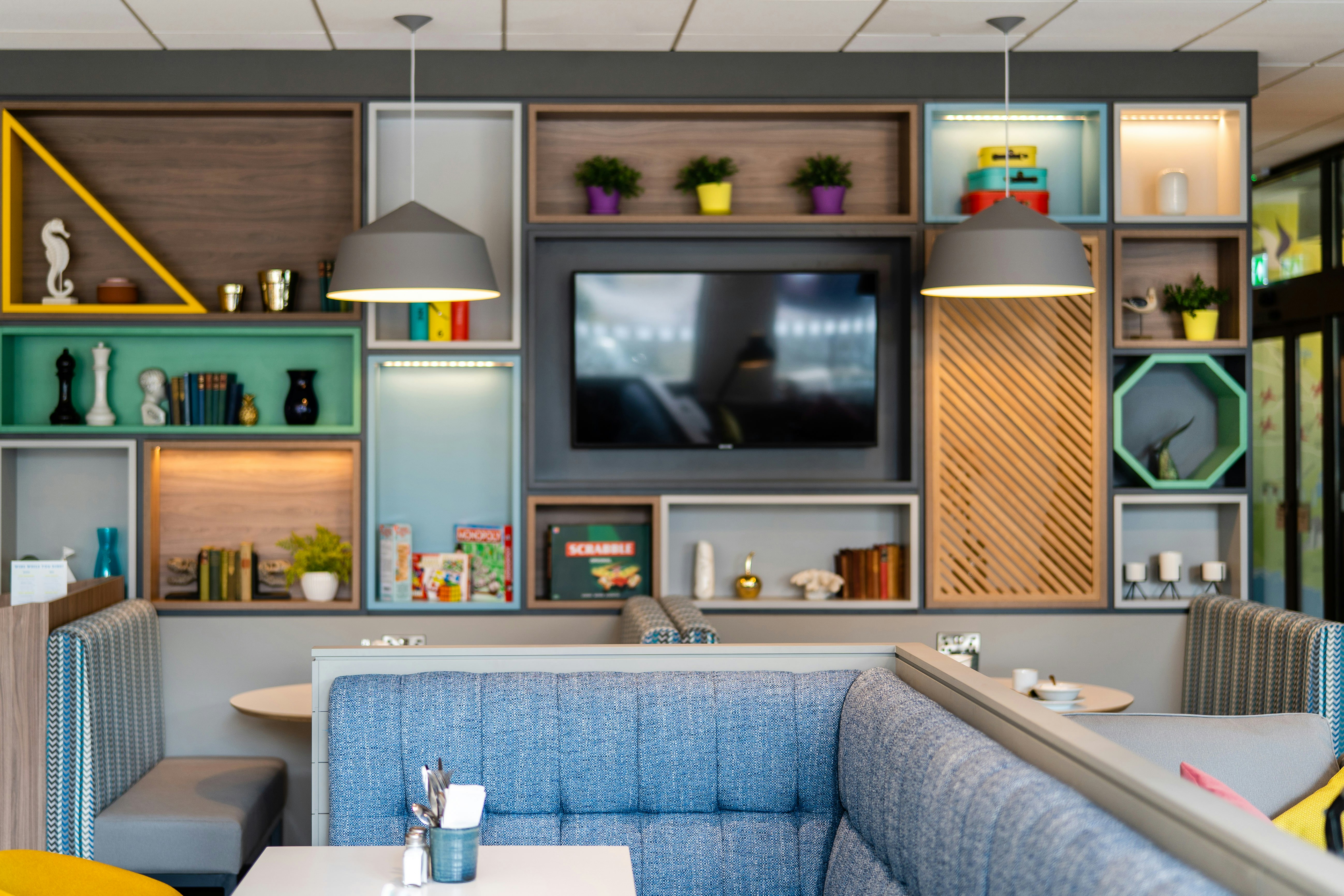 Holiday Inn Bournemouth 50/50