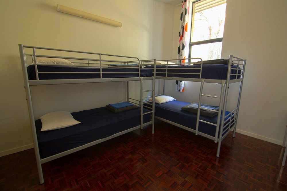 Cambridge Lodge Hostel Backpacker 27/46