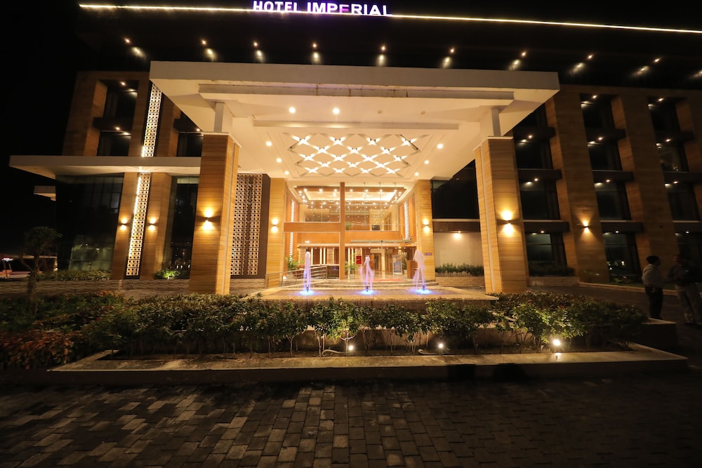 Sarovar Portico Somnath 5/72