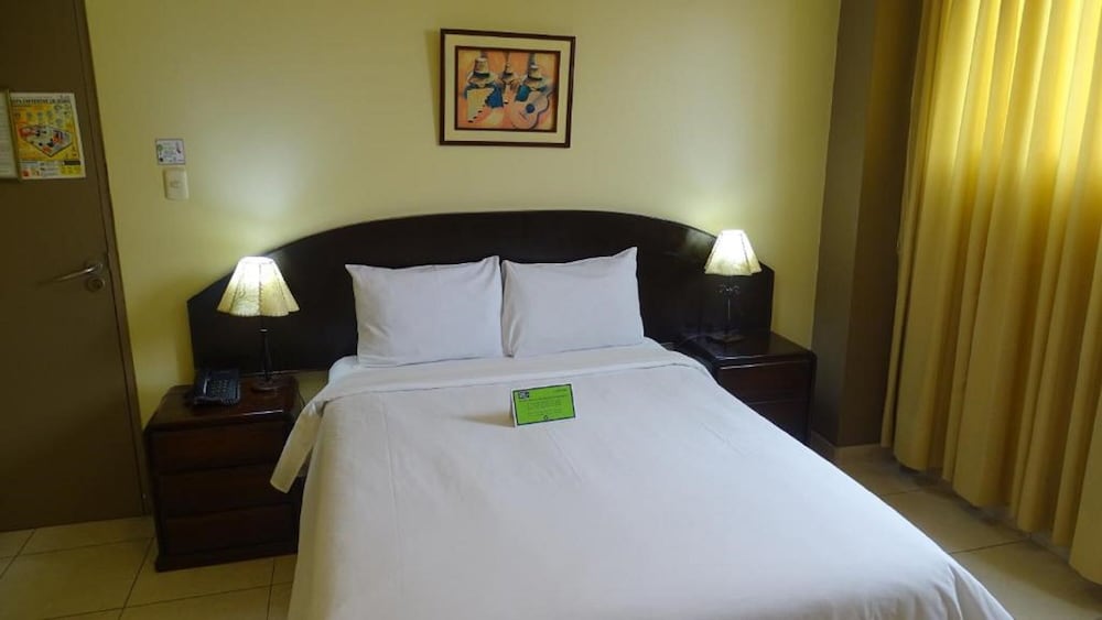 Suites Larco 656 23/50