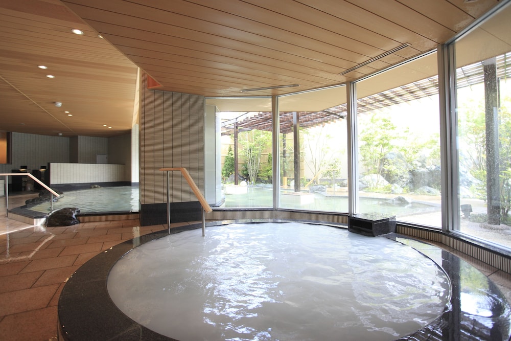 HOTEL WELLSEASON HAMANAKO 26/46