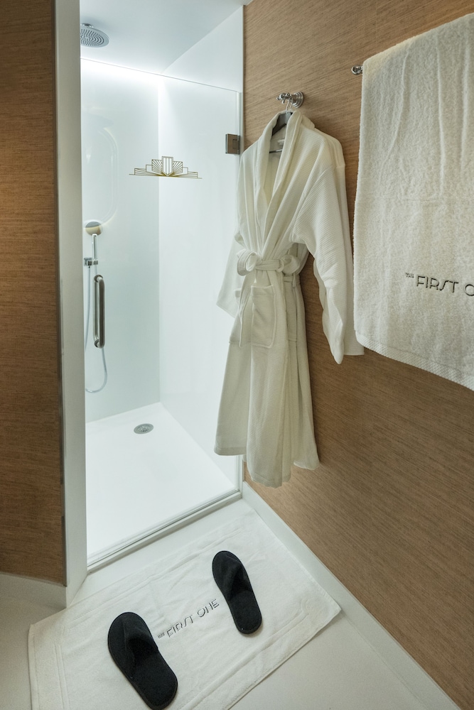 Casa Verbena Madrid, Outset Collection by Hilton 46/46