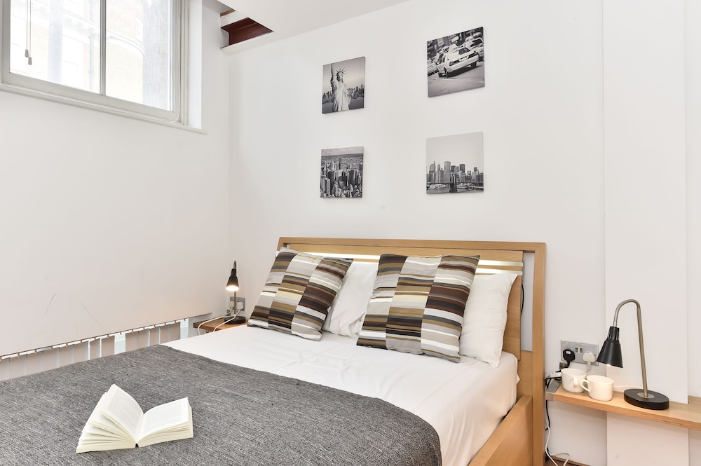 Camden Market Apartments 20/57