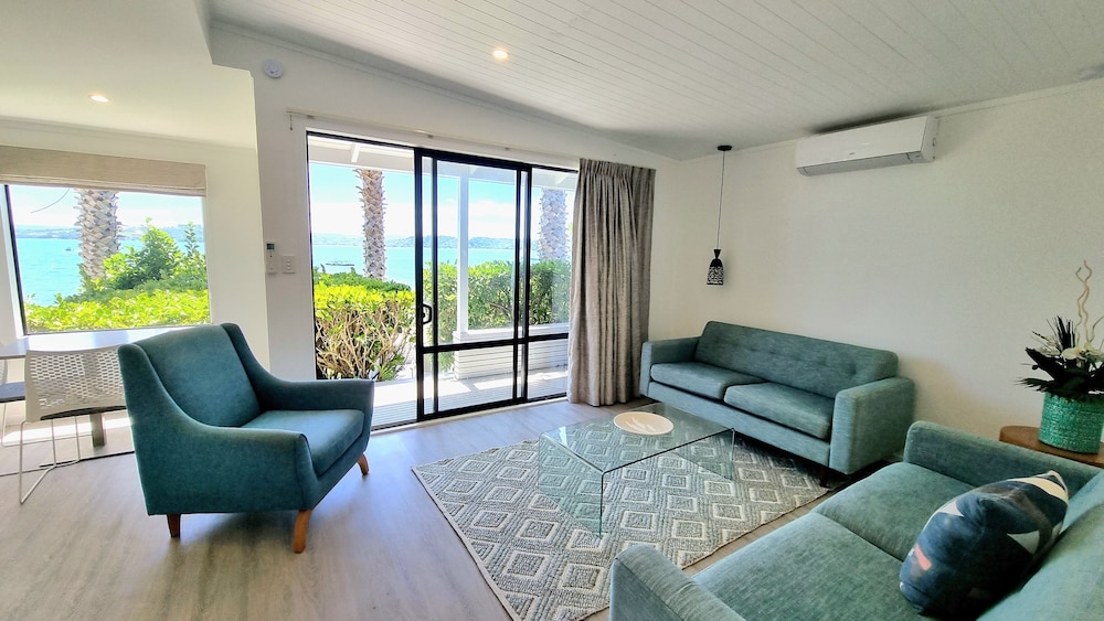 BEACH HOUSE KAWAU ISLAND 22/51