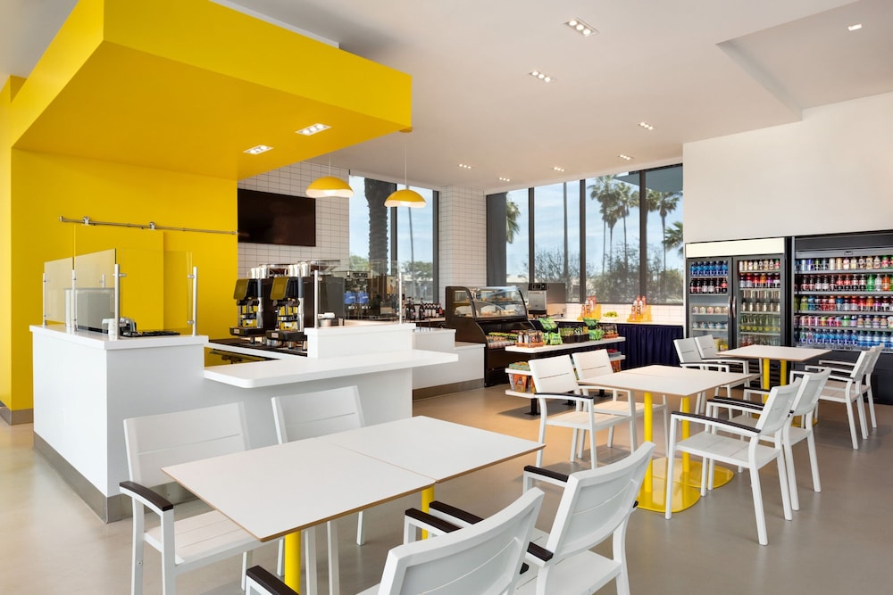 The Viv Anaheim a Tribute Portfolio Hotel 52/70