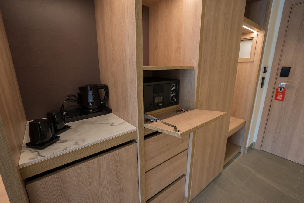 Morlans Suite Hotel Adults Only 43/51