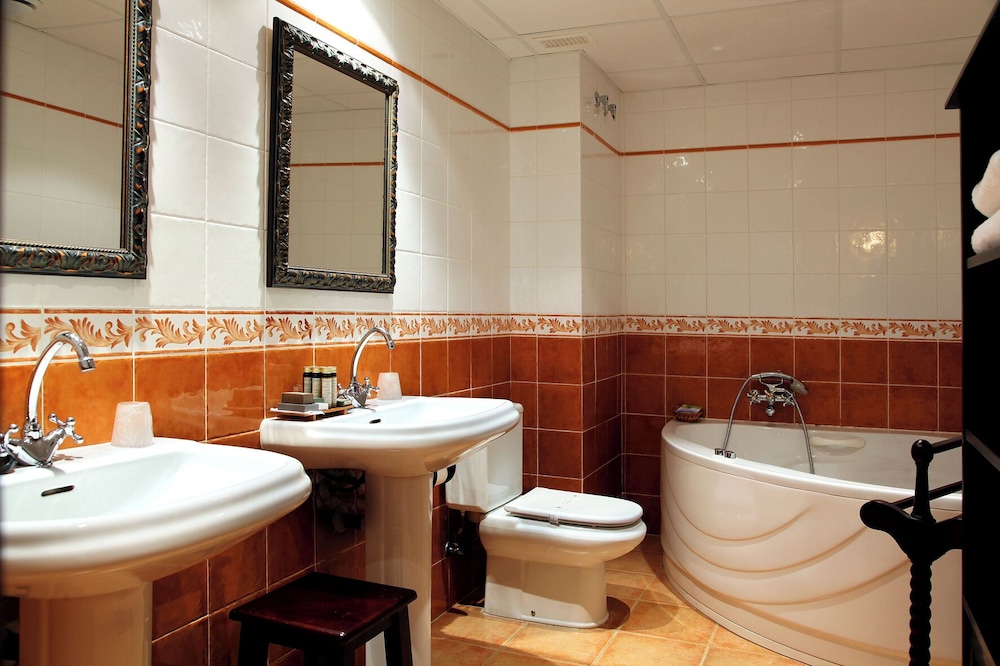 Hosteria de Guara 48/49