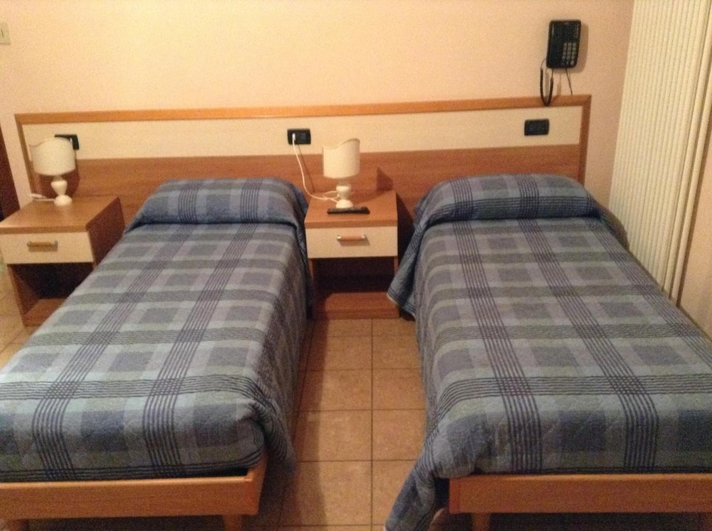 Hotel Amba Alagi 8/26
