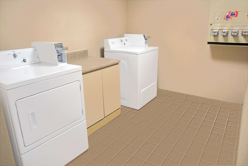 Comfort Inn I45 South Conroe, TX 21/35