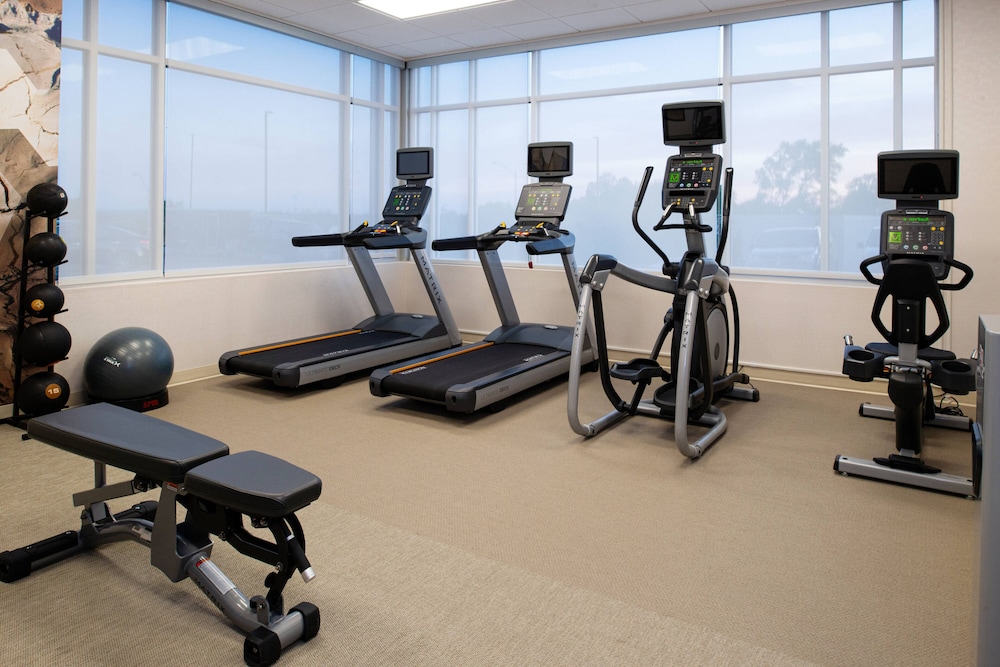SPRINGHILL SUITES KANSAS CITY NORTHEAST 20/36
