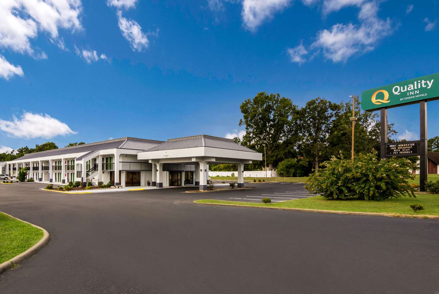 Quality Inn Emporia, VA 16/16