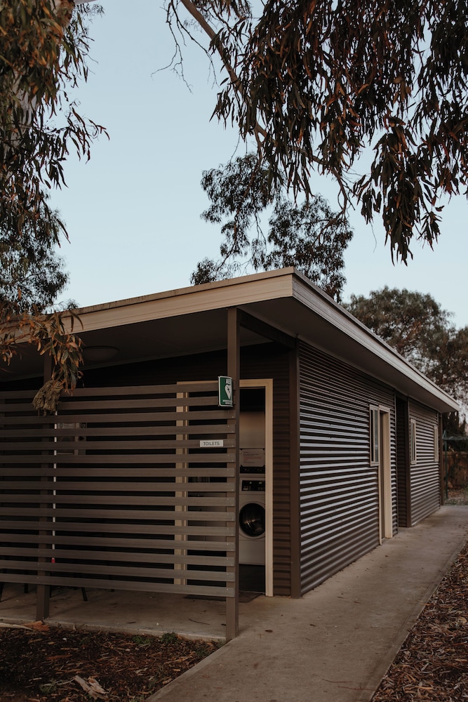 Seafront Holiday Park Kangaroo Island in Penneshaw