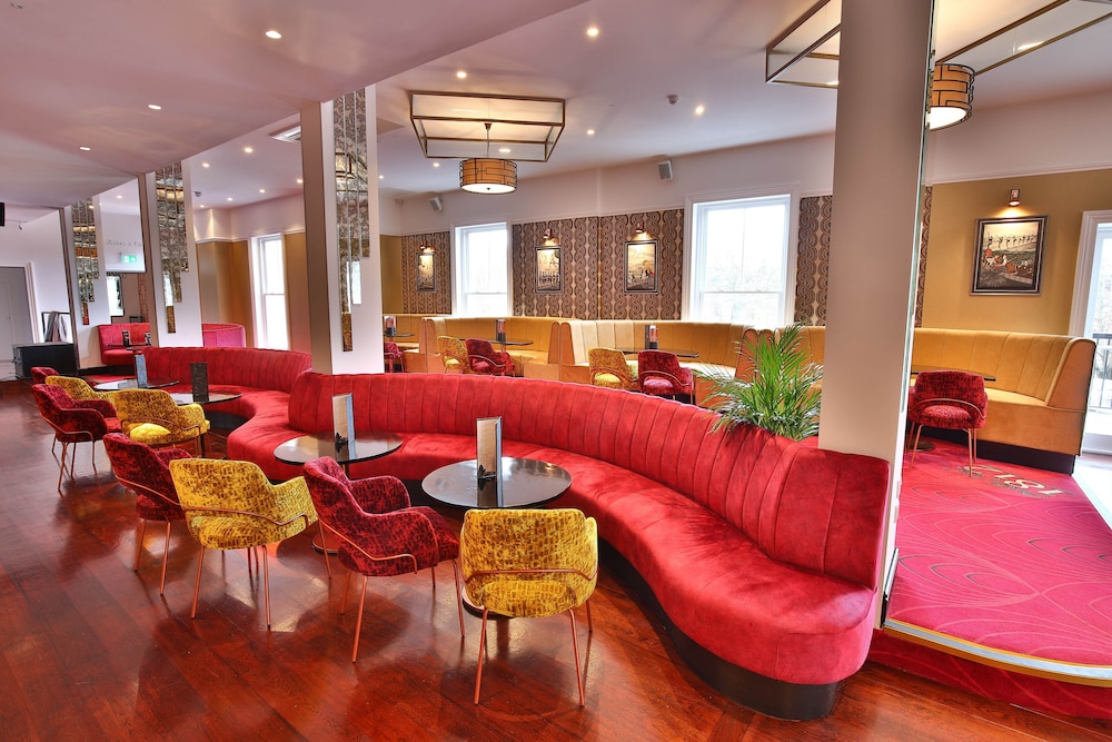 Royal Exeter Hotel 48/78