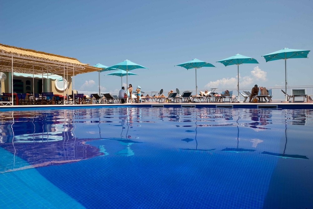 Hotel Minerva 54/60