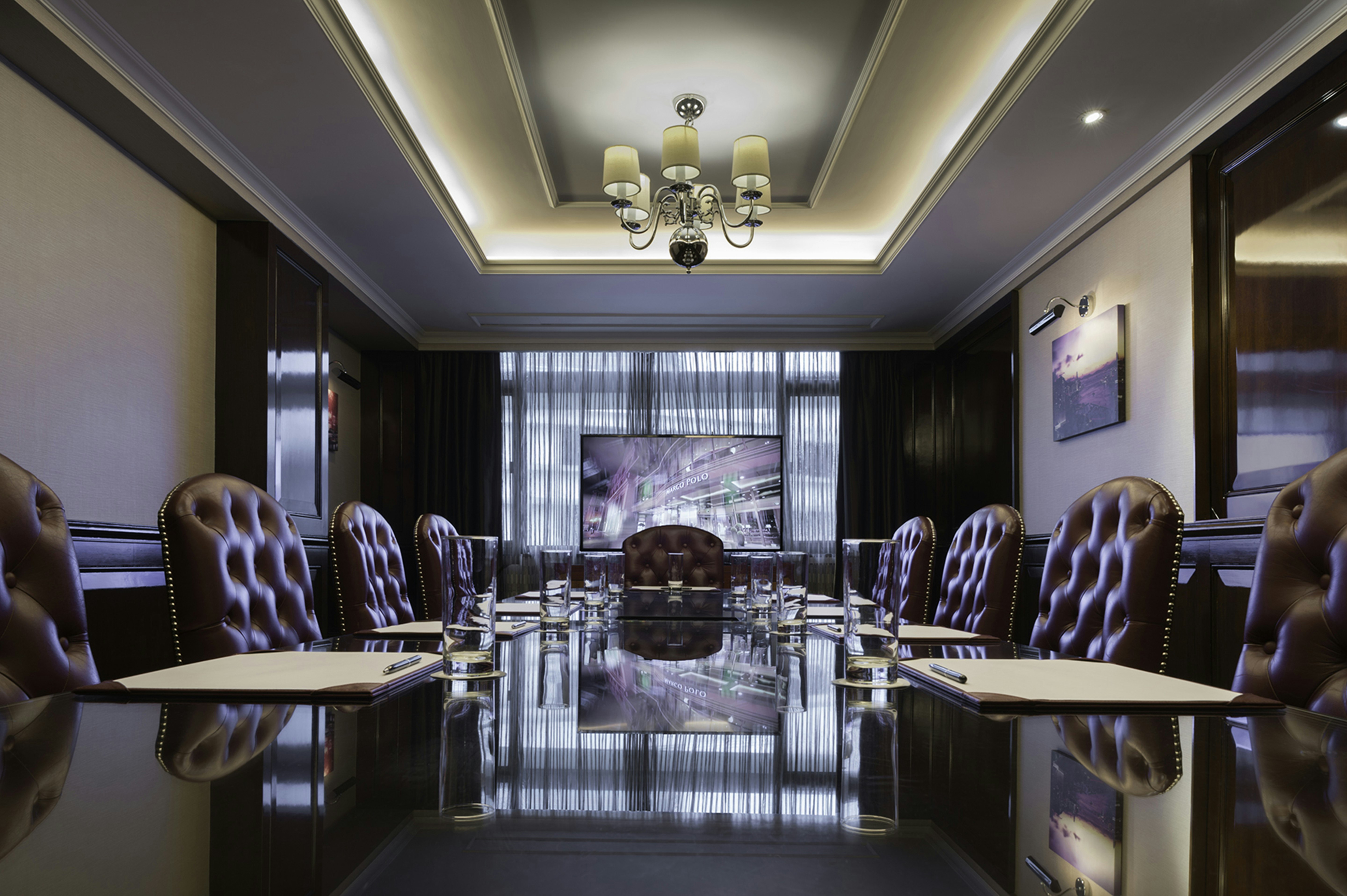 Marco Polo Hong Kong Hotel 68/75