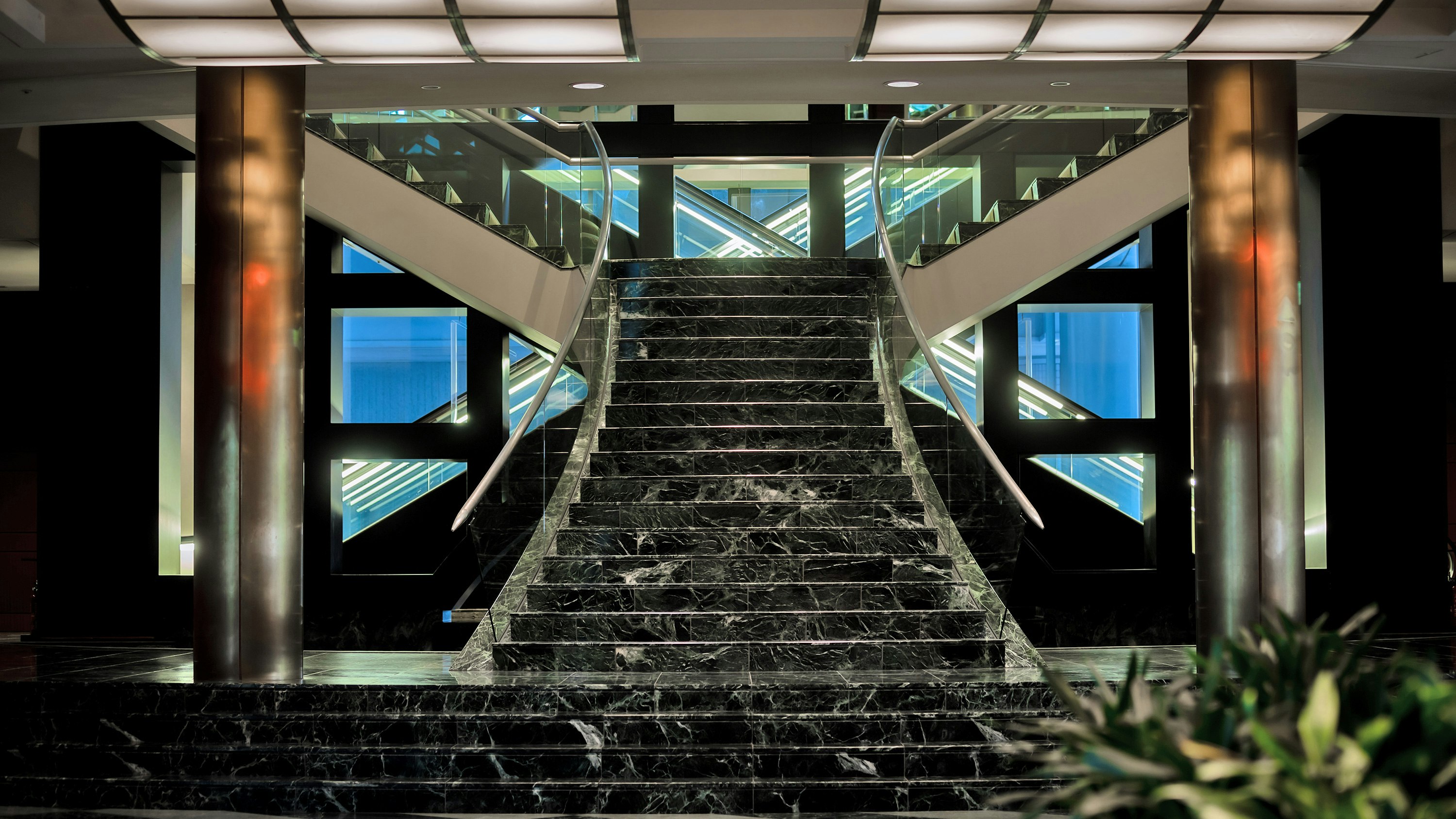 Grand Prince Hotel Osaka Bay 7/91